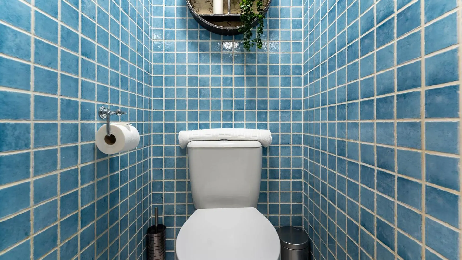 Perfect Location! Wholeunit! Apartment Brighton